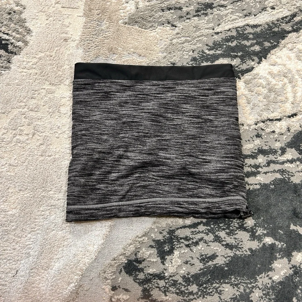 Lululemon Womens Gray Run Fast Neck Warmer OSFM Softshell‎ Athletic Scarf